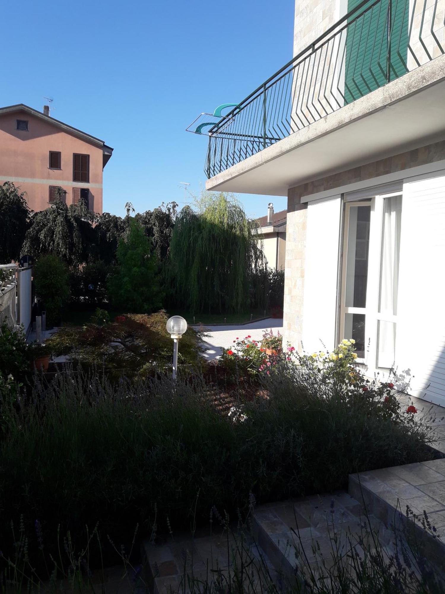 بوستو أرسيزيو B&B Regina المظهر الخارجي الصورة